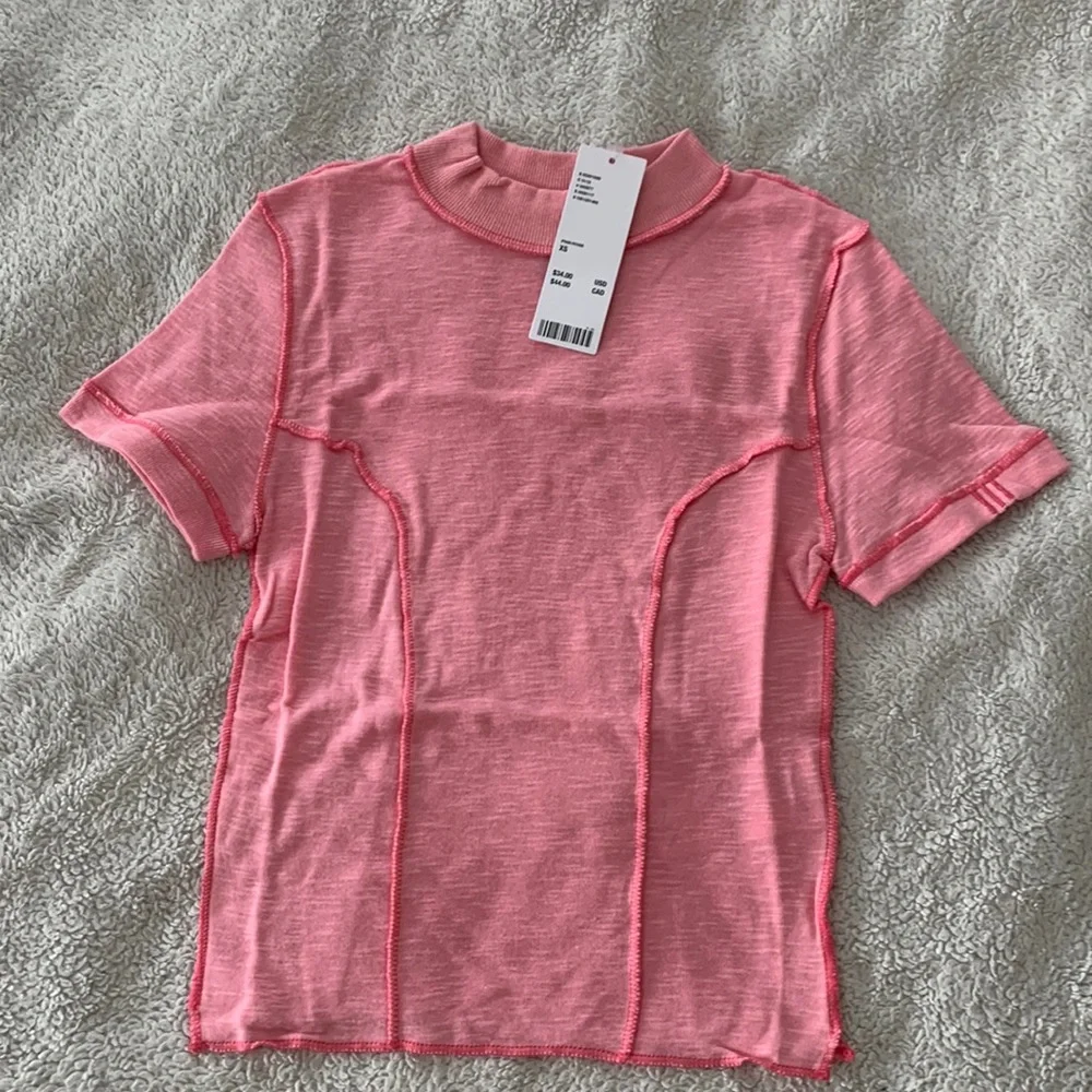 🌸LAST CHANCE Urban Outfitters | Baby Tee - Picture 4 of 6